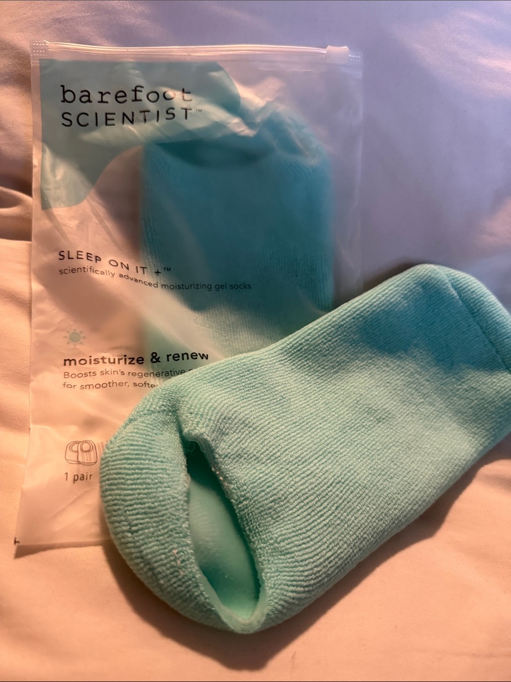 Barefoot Scientist Moisturizing Gel Socks - Aqua